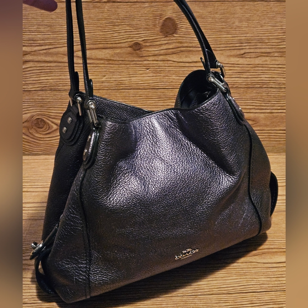 Coach Pebbled Leather Shoulder Bag – Grey Three Pocket - Picture 7 of 13